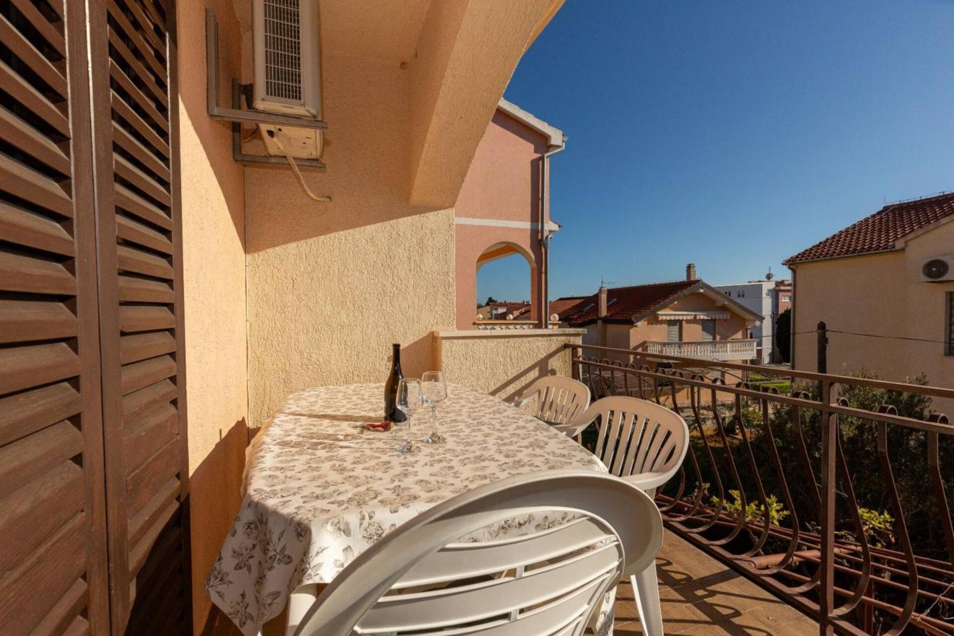 Three Bedroom Apartment In Biograd Biograd Na Moru Exterior foto